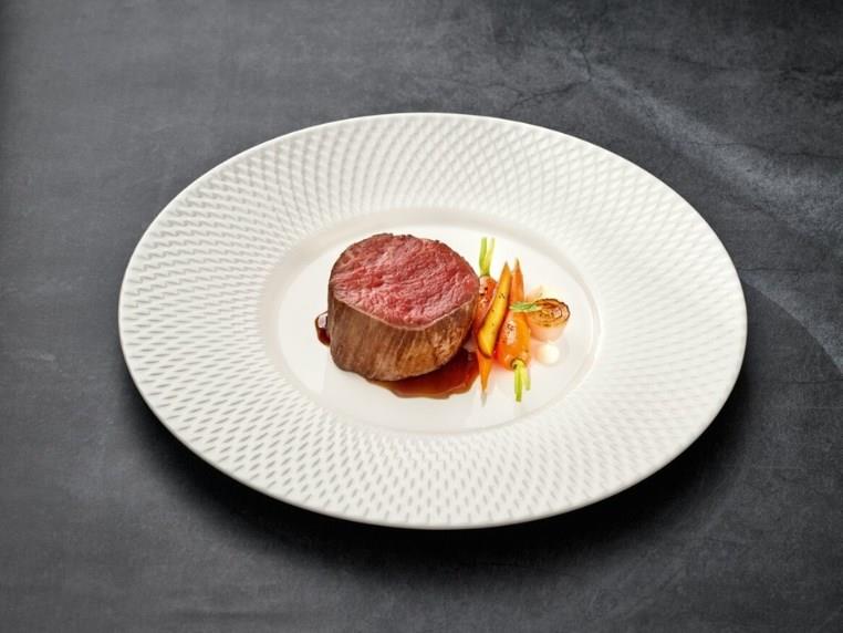 Porcelán Noble China