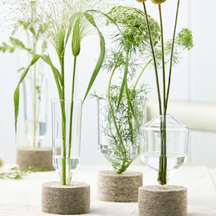 Playground váza úzká, podstavec filc, 18 cm