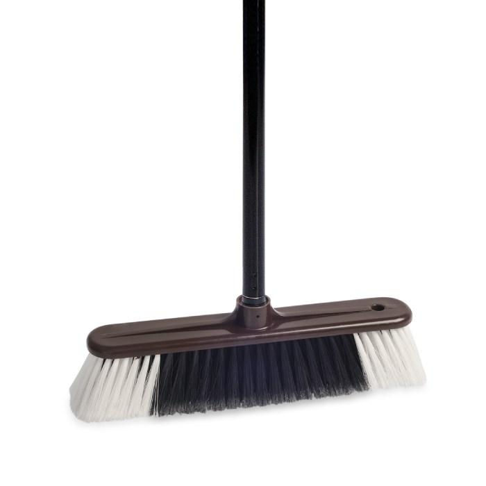 smeták s tyčí hnědý / červený